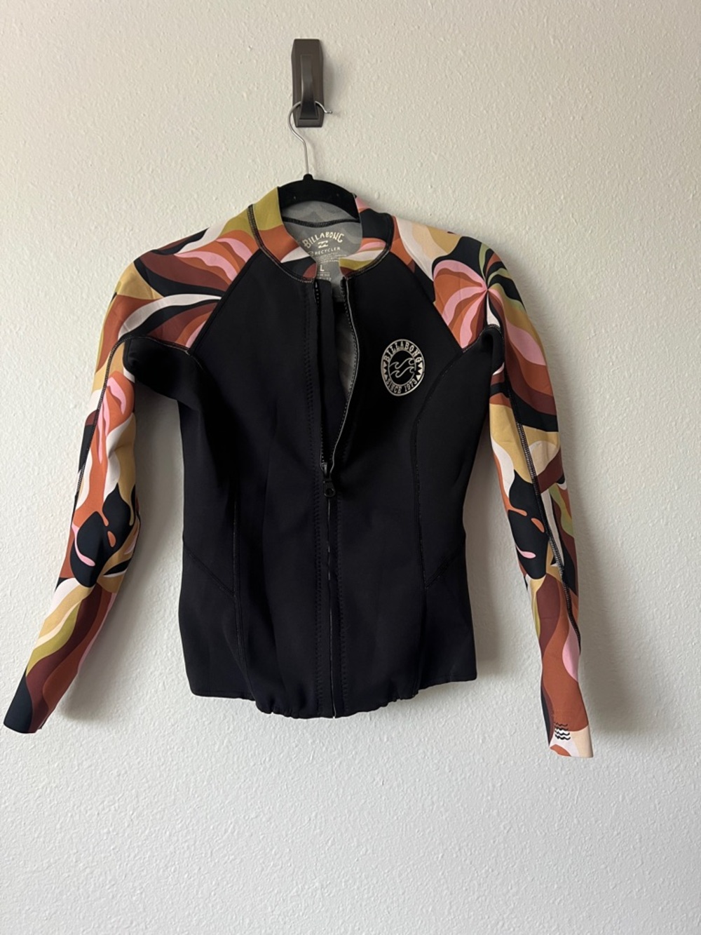Billabong Women's Peeky Jacket Wetsuit Jacket XS - Picture 2 of 3